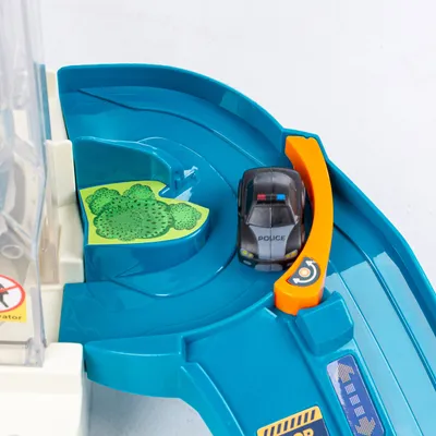 Produktbild von Spiel-Parkgarage PARKHAUS MIT AUFZUG, LICHT UND TON, SPIRALRAMPE, AUTOS