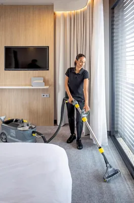 Image de Nettoyeur Injecteur-Extracteur - KARCHER -  1.100-130.0 Puzzi 10/1