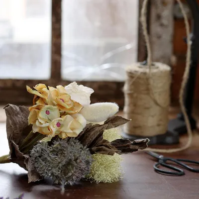 Produktbild von Kunstblumenstrauß Deko Vintage Look Trockenblumenoptik Hochzeit