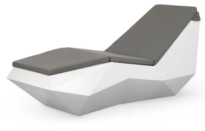 Produktbild von Casa Padrino Luxus Gartenliege Matt Weiß / Dunkelgrau 192 cm
