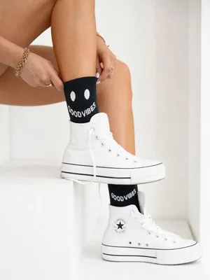 Imagen del producto de Calcetines de mujer Milena, modelo GOOD VIBES, color negro, cómodos para el uso diario, talla 37-41