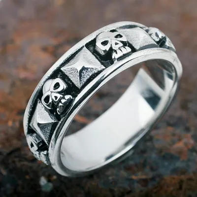 Produktbild von Totenkopf Ring Edelstahl 70 (22.3 mm Ø)