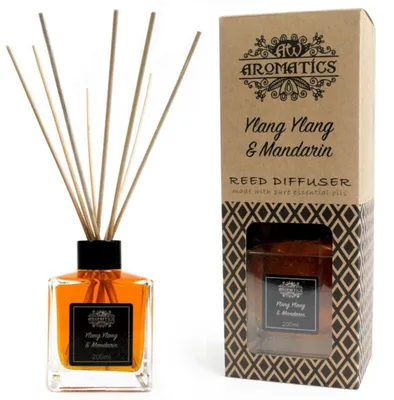 Produktbild von Diffusor mit Stäbchen und ätherischen Ölen – Ylang-Ylang & Mandarine