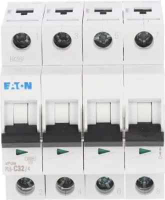 Image de Disjoncteur de protection de circuit 4P C 32A 6kA AC PL6-C32/4 166526
