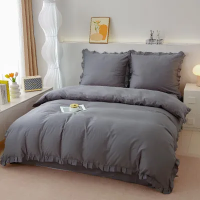 Produktbild von Premium-Bettwäscheset aus Baumwolle 160x200 mit grauen Rüschen