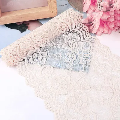 Produktbild von Elastisches Spitzenband, 15 cm x 1 Meter, für Dekoration und kreative Projekte