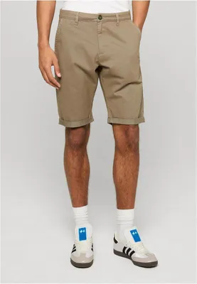 Immagine prodotto di Urban Classics Pantaloncini chino basic da uomo, color oliva, 100% cotone, taglia 38