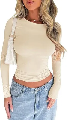 Lange Ärmel - Enganliegend - Weiches Material - Leicht - Hohe Dehnbarkeit - Knitterfrei - T-Shirt