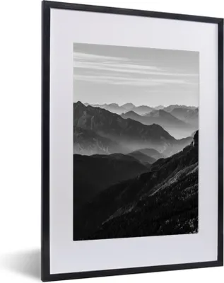 Produktbild von MuchoWow® Gerahmtes Poster Berge - Natur - Nebel 30x40 cm - Poster mit Schwarzem Bilderrahmen Wandposter Rahmen Foto Bilder - Wandposter Schlafzimmer