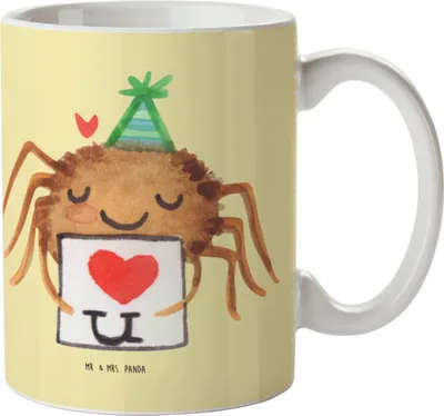 Produktbild von Mr. & Mrs. Panda Kaffeetasse Spinne Agathe Brief - Gelb Pastell - Geschenk, Kaffeebecher, Heiratsantrag, Liebesbeweis, Ich Liebe Dich, Liebespaar, Teetasse, Tasse