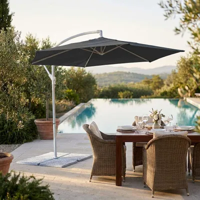 Immagine prodotto di Milani Home - ombrellone da giardino diametro 3 m con palo laterale decentrato, struttura in acciaio, telo grigio in poliestere, per terrazzo e piscina