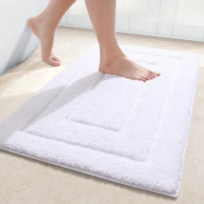 Immagine prodotto di Tappetino da bagno Unyqoos® morbido e assorbente, con base in TPR antiscivolo – in microfibra, con pelo soffice (circa 1,5 cm), lavabile in lavatrice, adatto per bagno e cucina