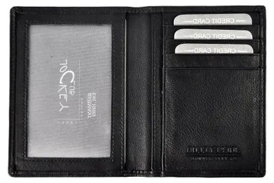 Produktbild von Ausweishülle aus Leder mit RFID-Schutz