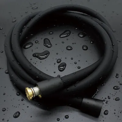 Image de Tuyau de douche de 1,75 mètre avec protection anti-torsion, en silicone souple, de couleur noire