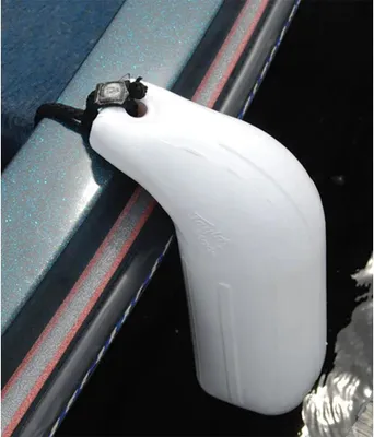Produktbild von Taylor Bass Boat Fender Weiß 5 x 15 ´´ Weiß 5 x 15 ´´