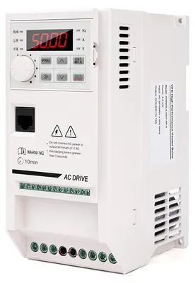 Frequenzumrichter 380 V 5,5 kW, 3-phasig, 0-600 Hz, 13 A