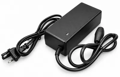 Produktbild von VARTA Li-Ion Ladegerät 10S 2 A mit Rosenberger-Stecker