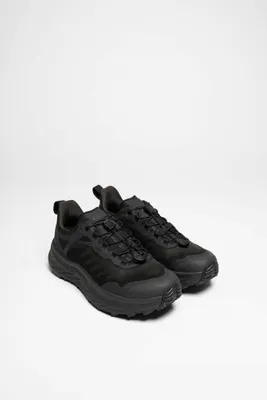Produktbild von Robuste LOWA Damen Wanderschuhe mit bequemer Passform und grobem Profil