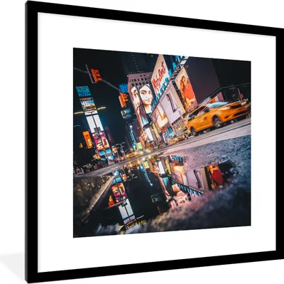 Produktbild von MuchoWow® MuchoWow® Gerahmtes Poster New York - Nachdenken - Taxi 40x40 cm - Poster mit zchwarzem Bilderrahmen - Poster - Plakat im Rahmen