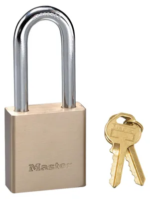 Produktbild von Master Lock 576EURDLH Vorhängeschloss aus massivem Messing mit Schlüssel Ideal für die Sicherun von Portalen, Gartenhäusern, 98 x 44 x 20 mm