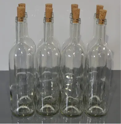 Image de Bouteille en verre vide de 750 ml avec bouchon en liège