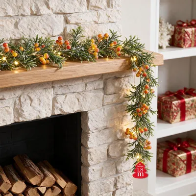 Productafbeelding van Kerstslinger met verlichting 1,8 m, 35 leds, bessen, kunstkerstkrans