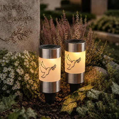 Produktbild von LED Solar Grablichter Taube - Grabkerzen - H: 14cm - D: 6cm - Lichtsensor - mit Erdspieß - 2er Set