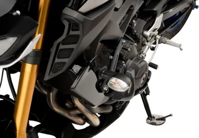 Zdjęcie produktu dla PUIG 20182N Przedłużenie podnóżka ze standardowym zawieszeniem pasuje do YAMAHA MT-09 Czarny
