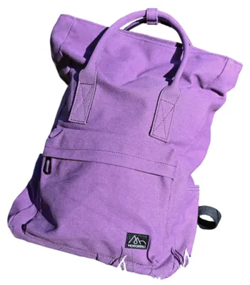 Produktbild von MORGNTAU Canvas-Rucksack "Kolibri" / Alltagsbegleiter mit 20l Volumen / Fachervielfalt / Rolltop – Dark Purple
