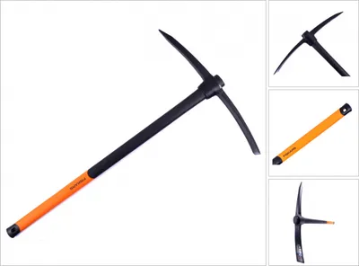 A Fiskars Kreuzhacke 200 is shown against a white background.
