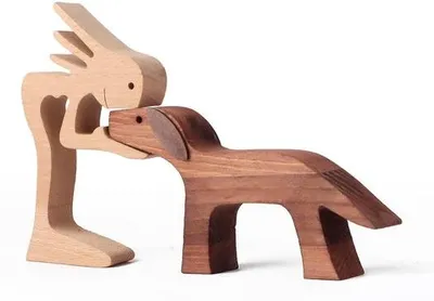Produktbild von Holzskulptur Hund, Erinnerungsgeschenk, Hausdeko, Holz, Gotisch