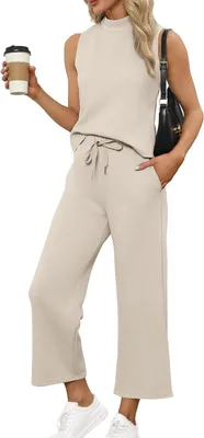 Productafbeelding van Tweedelige damesset in joggingstijl, beige, mouwloze bovenkant en broek met zakken, maat M