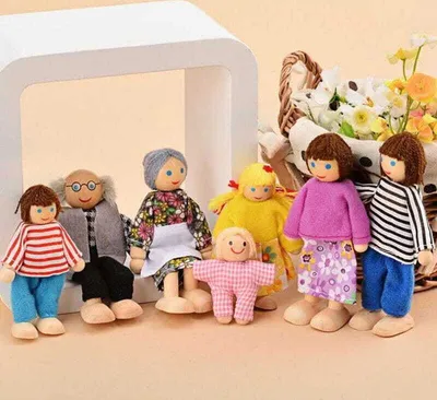 Produktbild von Holzpuppen - Familie mit 7 Figürchen
