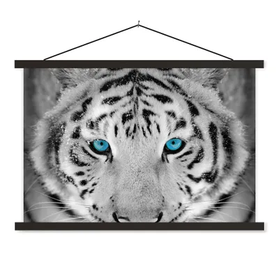 Produktbild von MuchoWow® Textilposter Tiger - Winter - Tiere 120x80 cm mit schwarzem Rahmen - Wanddeko