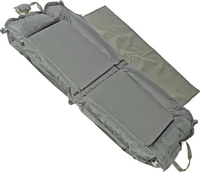 Produktbild von Abhakmatte Mega Mat mit 30mm Schaumstofffüllung und gepolsterten Seiten 130 x 92 cm
