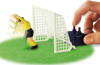 Produktbild von TIPP-KICK GmbH, z. Hd. Herrn Mathias Mieg TIPP-KICK Torwart rot 1