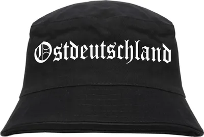 Produktbild von Ostdeutschland Anglerhut - Altdeutsche Schrift - Fischerhut Sonnenhut Bucket Hat S/M Schwarz