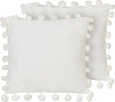 Produktbild von BELIANI Dekokissen 2er Set Beige Stoffbezug mit Füllung Biese 60x60 cm Quadratisch Einfarbig Ohne Muster Modern Sofa Bett Wohnzimmer Schlafzimmer