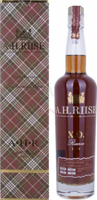 Produktbild von A.H. Riise X.O. Reserve Christmas Rum Limited Edition 40,00 %  0,70 Liter