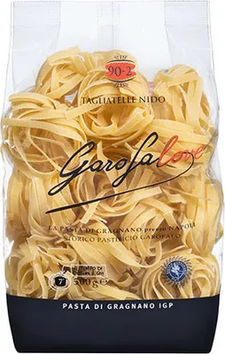 A bag of Garofalo Tagliatelle Nido pasta.