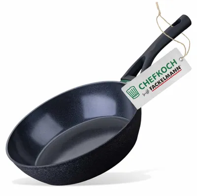 Produktbild von Chefkoch trifft Fackelmann Bratpfanne 28 cm aus recyceltem Aluminium  Pfanne mit keramischer Antihaftbeschichtung, Soft-Touch-Griff, backofengeeignet bis 150°C