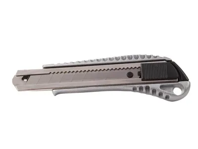 Immagine prodotto di Coltello multiuso in alluminio - 18 mm