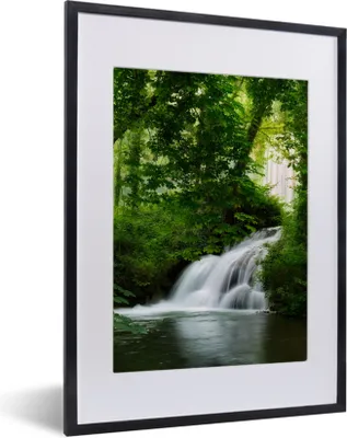 Produktbild von MuchoWow® Gerahmtes Poster Wasserfall - Natur - Grün 30x40 cm - Poster mit Schwarzem Bilderrahmen Wandposter Rahmen Foto Bilder - Wandposter Schlafzimmer
