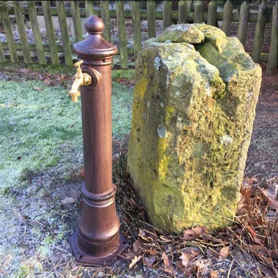 Produktbild von Gartenbrunnen - Standbrunnen Garten Säulenbrunnen - Stehbrunnen Wasserzapfhahn