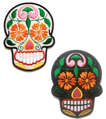 Produktbild von Totenkopf Skelett - Aufnäher, Bügelbild, Aufbügler, Applikationen, Patches, Flicken, Zum Aufbügeln, Größe: 7.1 x 9.4 cm