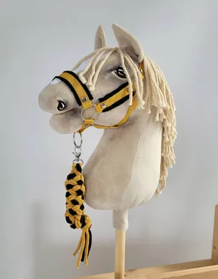 Obrázek produktu pro Sada pro Hobby Horse: kantar A3 s černým kožíškem + uzel z provázku - černo-hořčicová