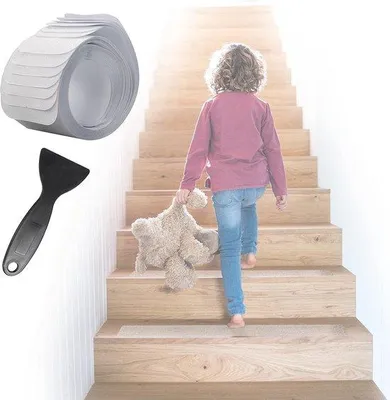 Produktbild von Unyqoos® ECENCE 16x rutschfeste selbstklebende Treppenmatten – transparente PEVA-Streifen für Holztreppe, Treppenschutz gegen Ausrutschen für Kinder, Senioren & Haustiere
