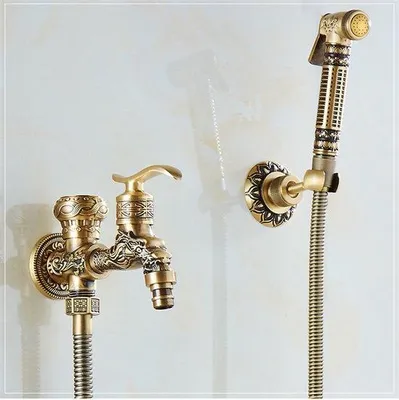 Productafbeelding van Bidet, antiek, goudkleurig messing, douche, toilet, wandmontage