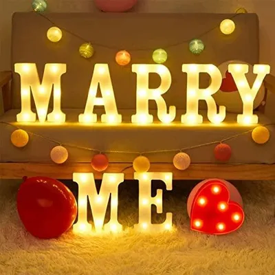 Zdjęcie produktu dla Litery LED marry me 3D światło do oświadczyn ślub prezent