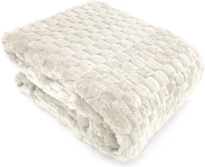 Produktbild von Heimtexland ® super flauschige Flanell Kuscheldecke XL 150x200 Wohndecke  Sofadecke Typ905 Creme